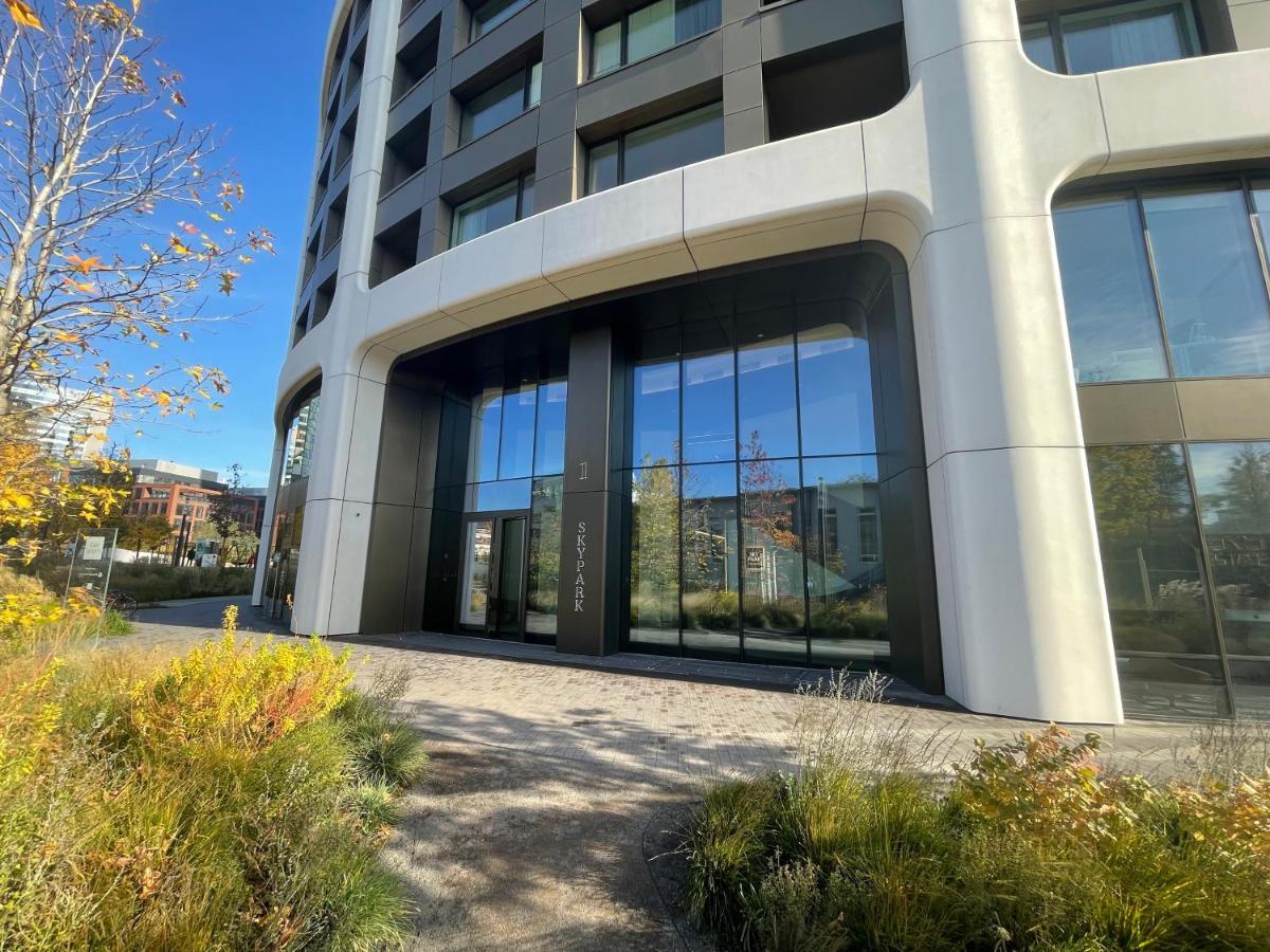 Sag Sky Park Residence Free Parking And Wi-Fi Братислава Екстериор снимка